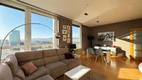 Living room of Flat for sale in  Barcelona Capital