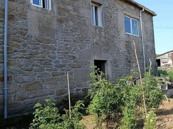 Vista exterior de Casa o chalet en venta en Rodeiro, Pontevedra