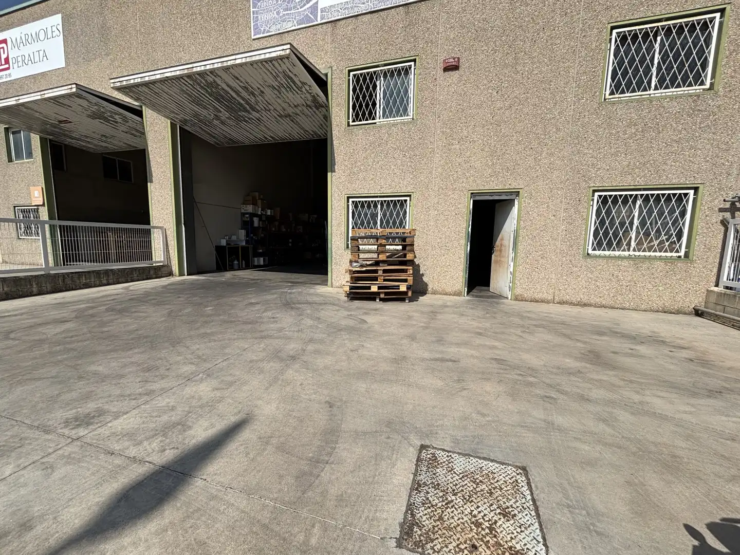 Parking of Industrial buildings for rent in Rubí