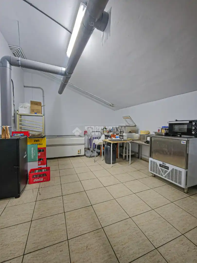 Cocina de Local en venta en Arona con Aire acondicionado