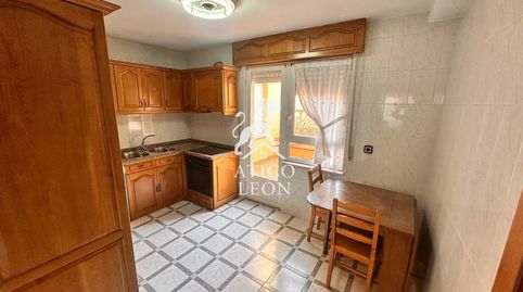 Foto 3 de Casa o xalet en venda a Marcial Pincerna, San Esteban, León Capital