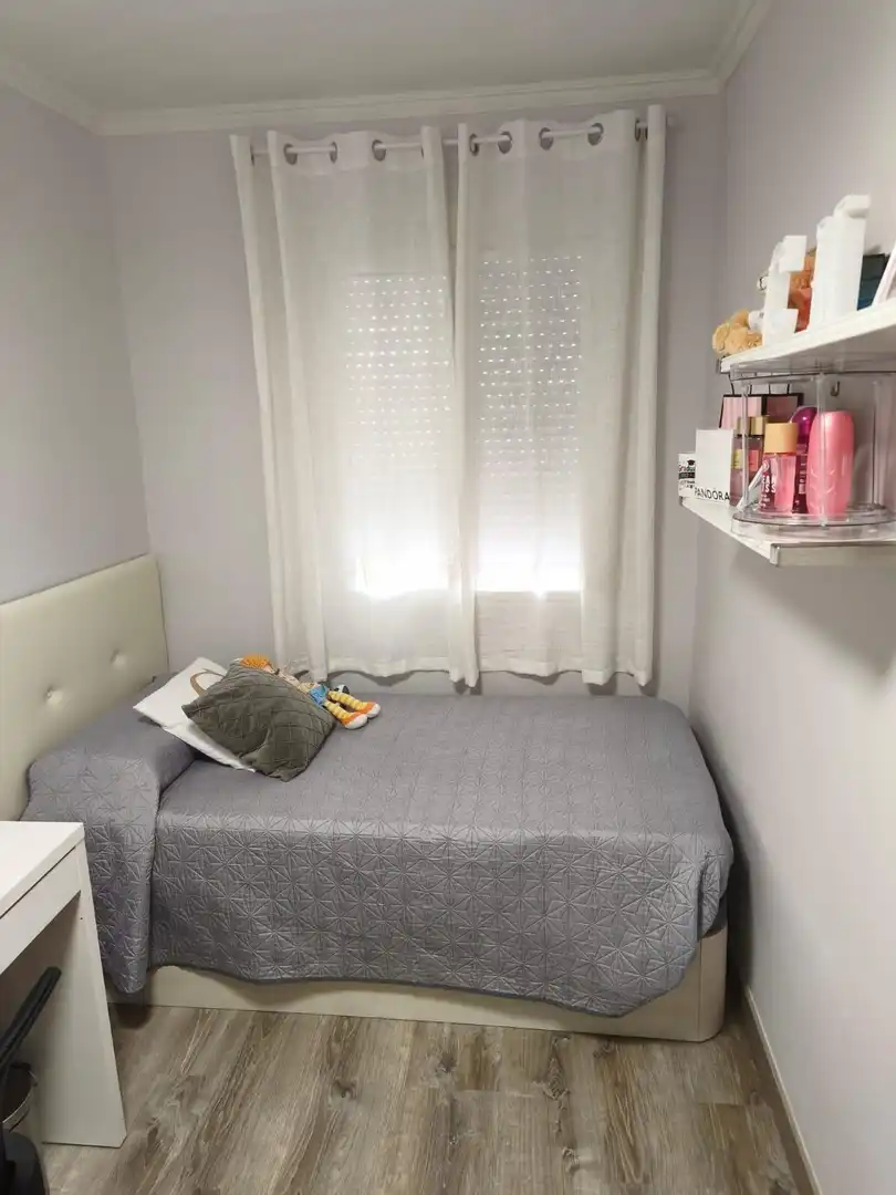 Habitación de Planta baja en venta en Málaga con Aire acondicionado, Terraza y Amueblado