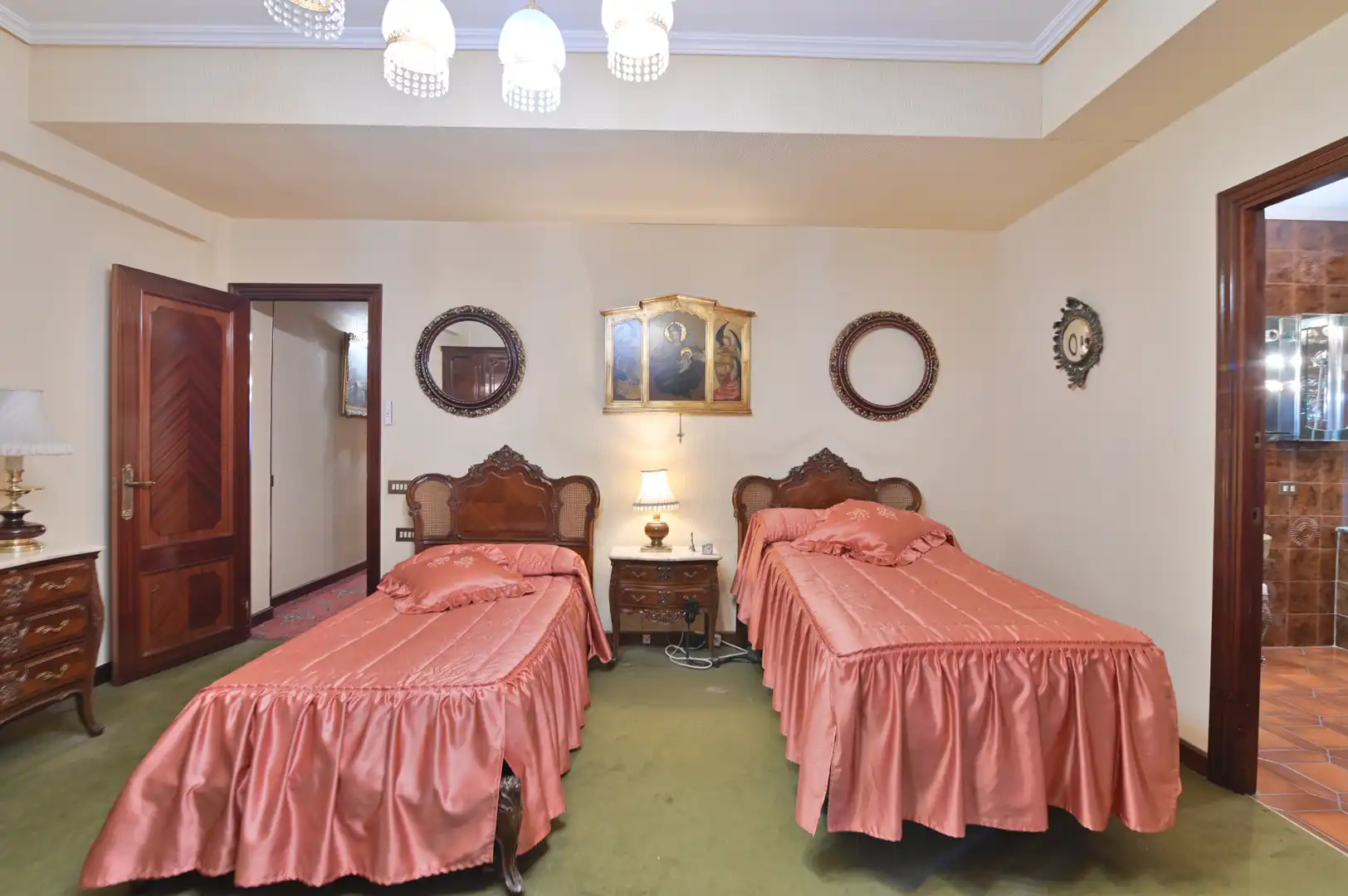 Habitación de Piso en venta en Bilbao  con Calefacción y Balcón