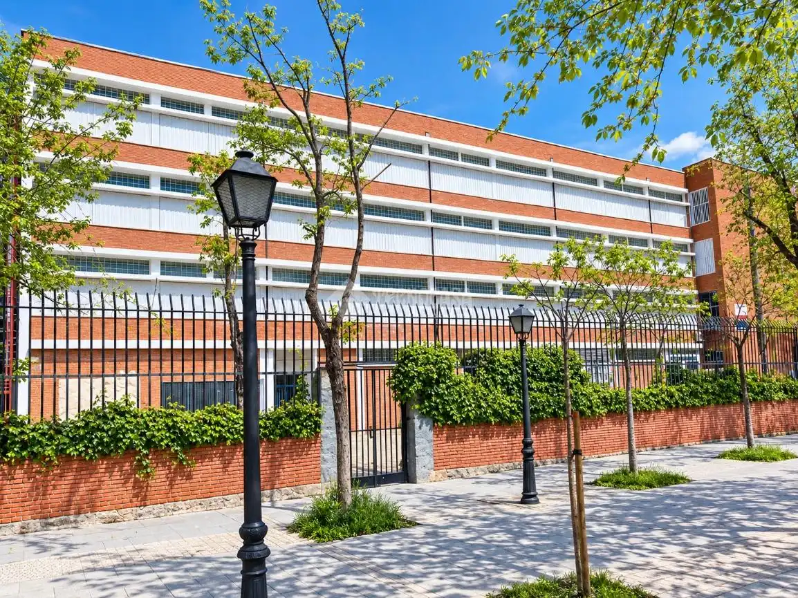 Vista exterior de Piso en venta en Madrid