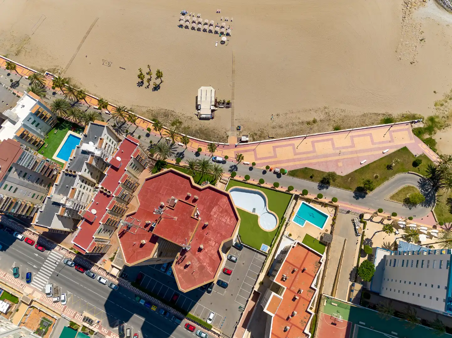 Vista exterior de Piso en venta en El Campello con Aire acondicionado, Trastero y Piscina comunitaria
