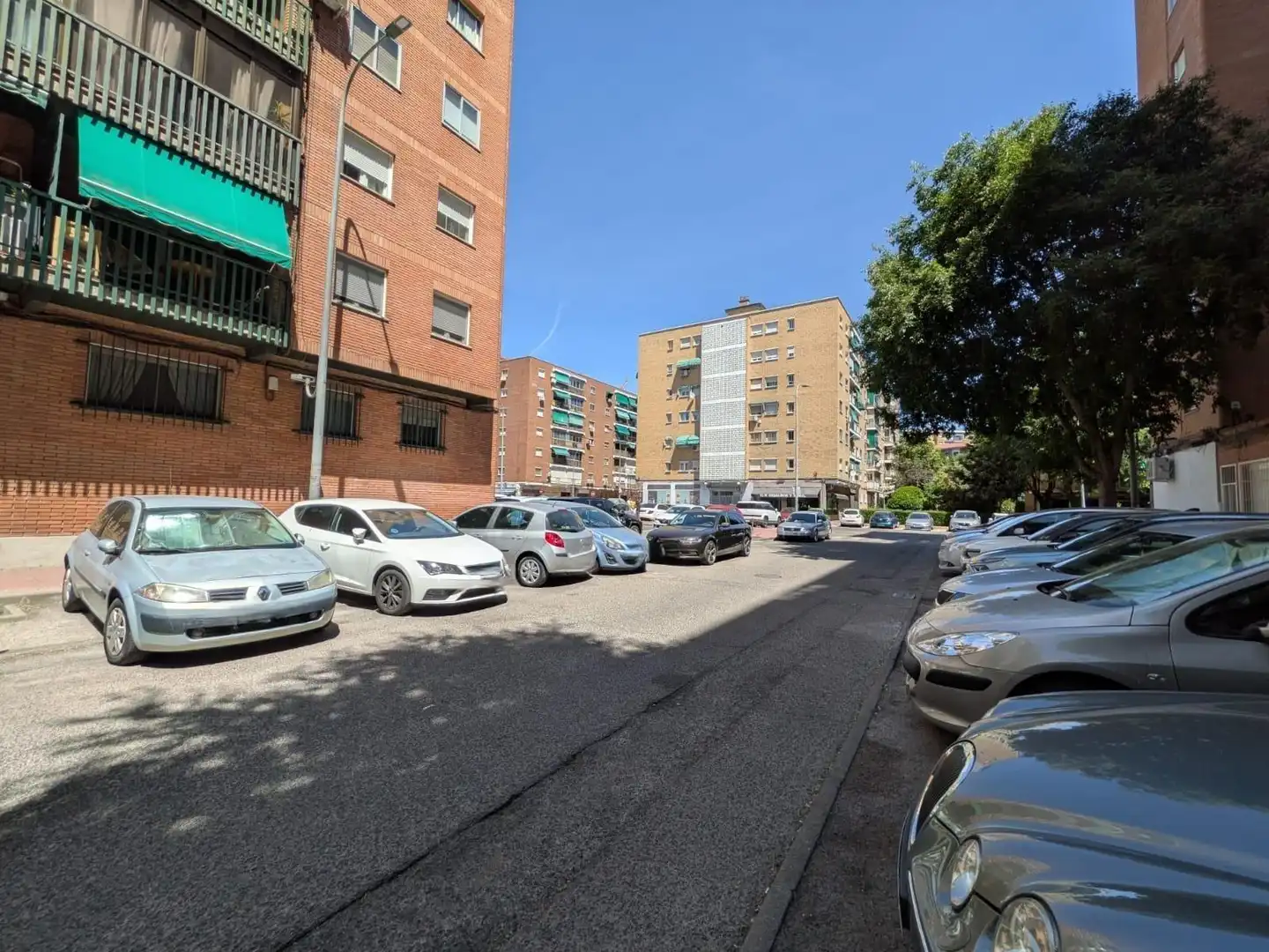 Aparcament de Pis en venda en Alcalá de Henares amb Calefacció