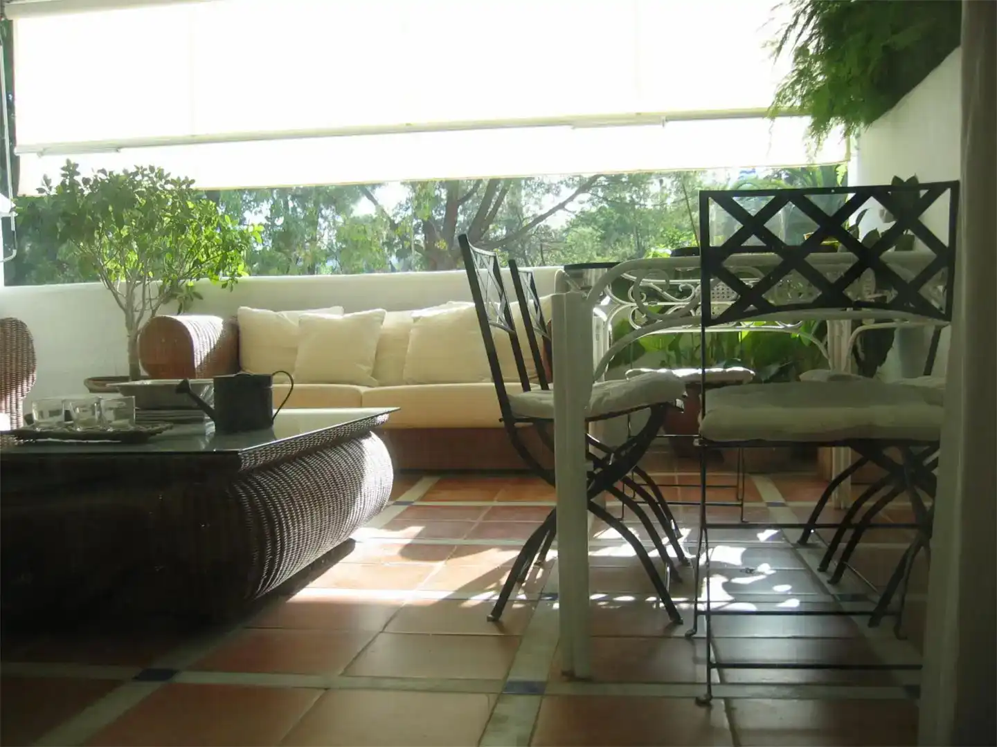 Terrassa de Pis en venda en Estepona amb Aire condicionat, Jardí privat i Piscina