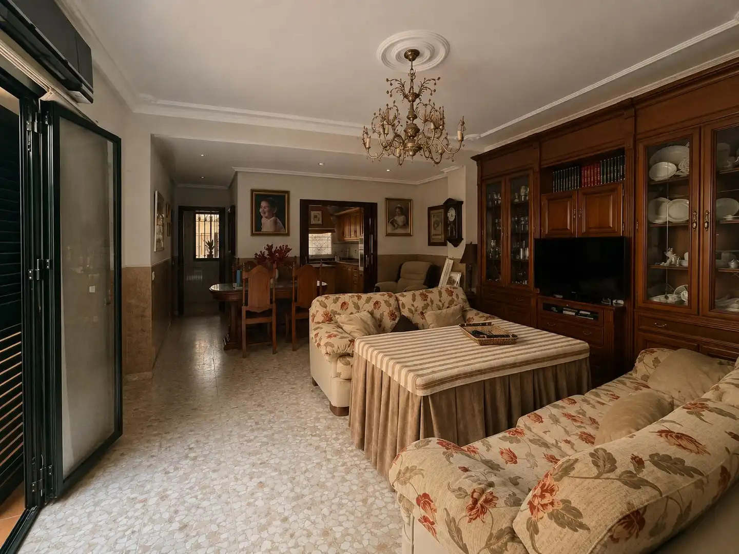 Sala de estar de Casa o chalet en venta en Dos Hermanas