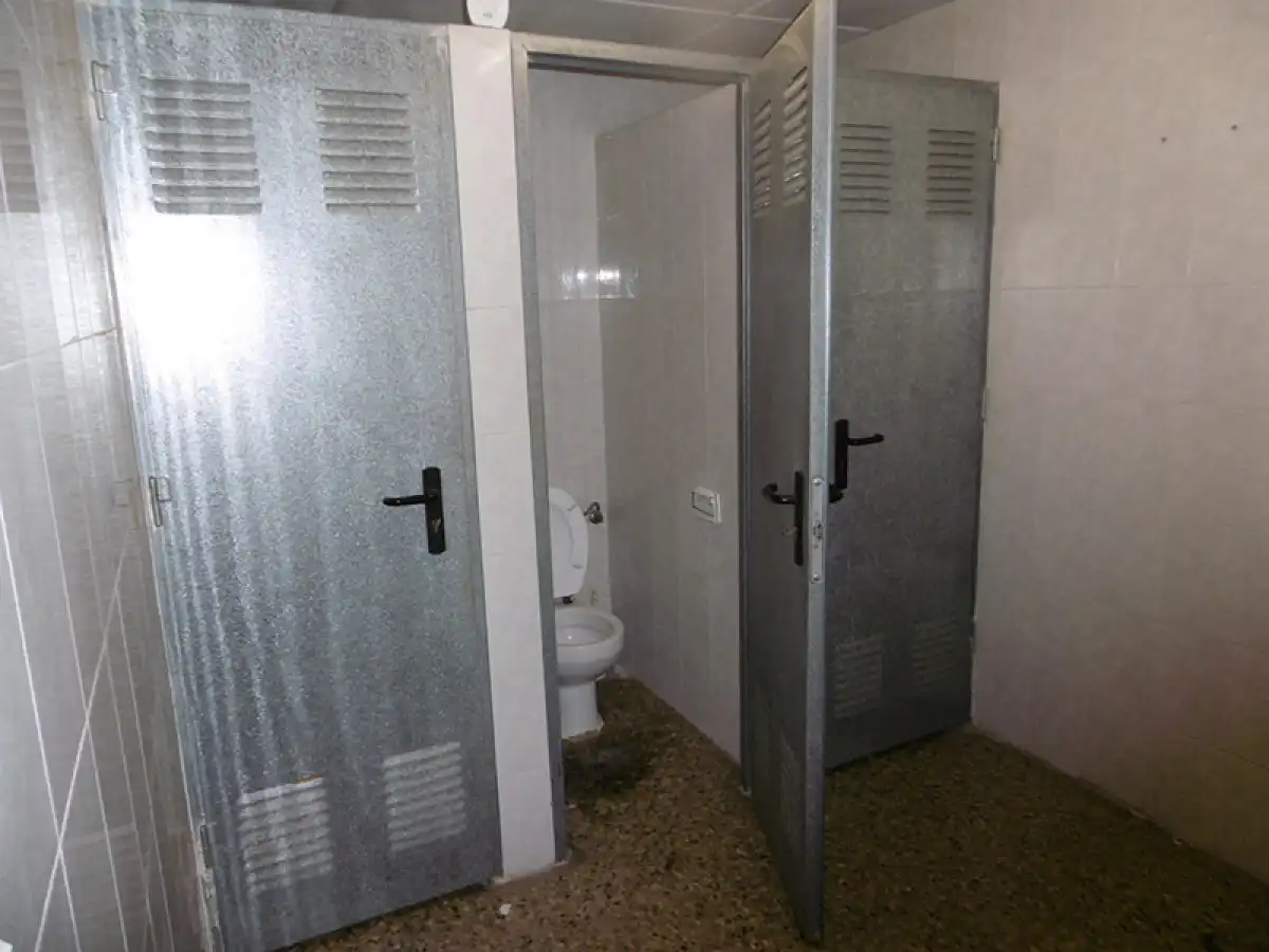Bany de Nau industrial en venda en Elche / Elx