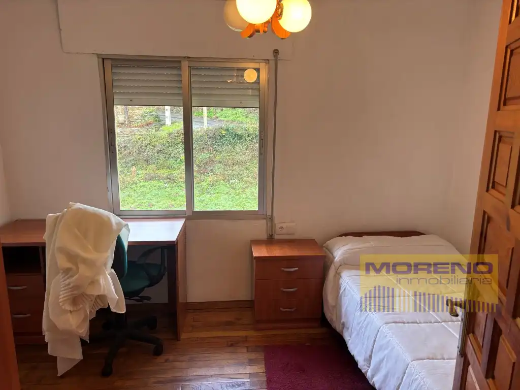 Dormitori de Casa o xalet en venda en Samos