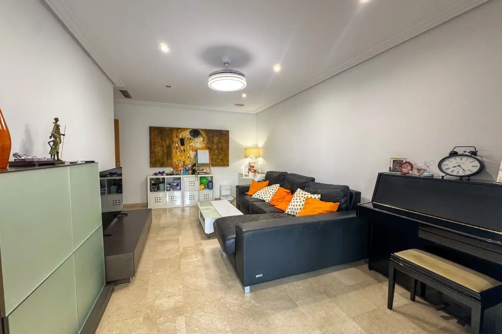 Sala de estar de Apartamento en venta en Elche / Elx con Aire acondicionado, Terraza y Amueblado
