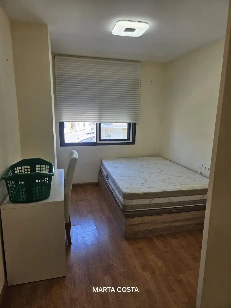 Bedroom of Flat for sale in Almoines  with Air Conditioner, Heating and Parquet flooring
