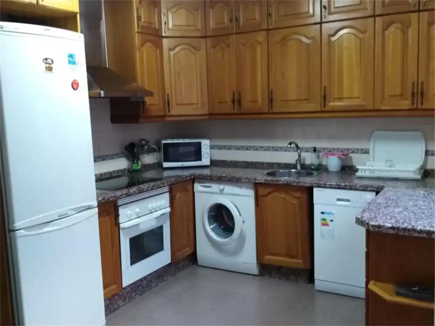 Cocina de Casa adosada de alquiler en Centro
