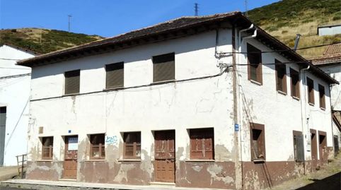 Foto 2 de Pis en venda a Carretera Asturias, 51, Villamanín, León