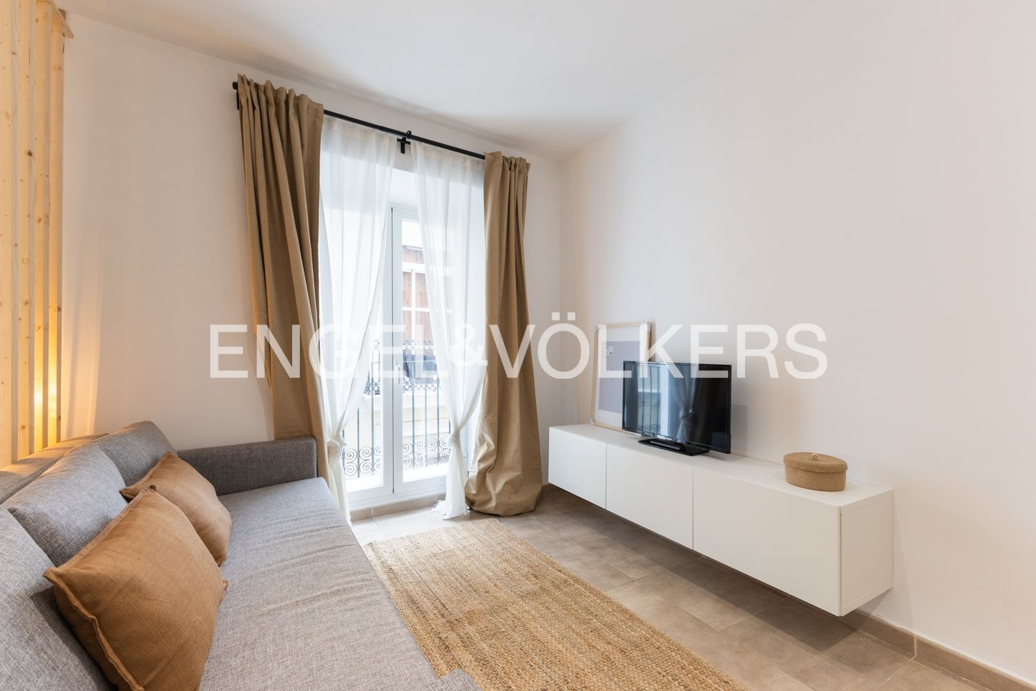 Sala d'estar de Pis de lloguer en  Valencia Capital amb Aire condicionat i Calefacció