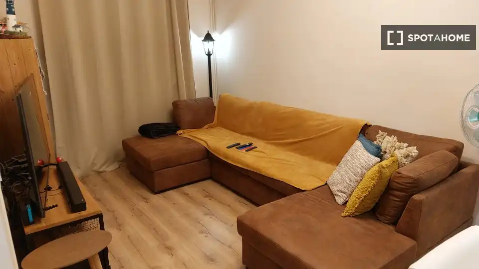 Habitación en Roquetes - Can Magí