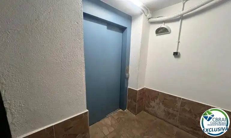 Apartment with pool for sale in Avinguda Port Canigó, imagen 24