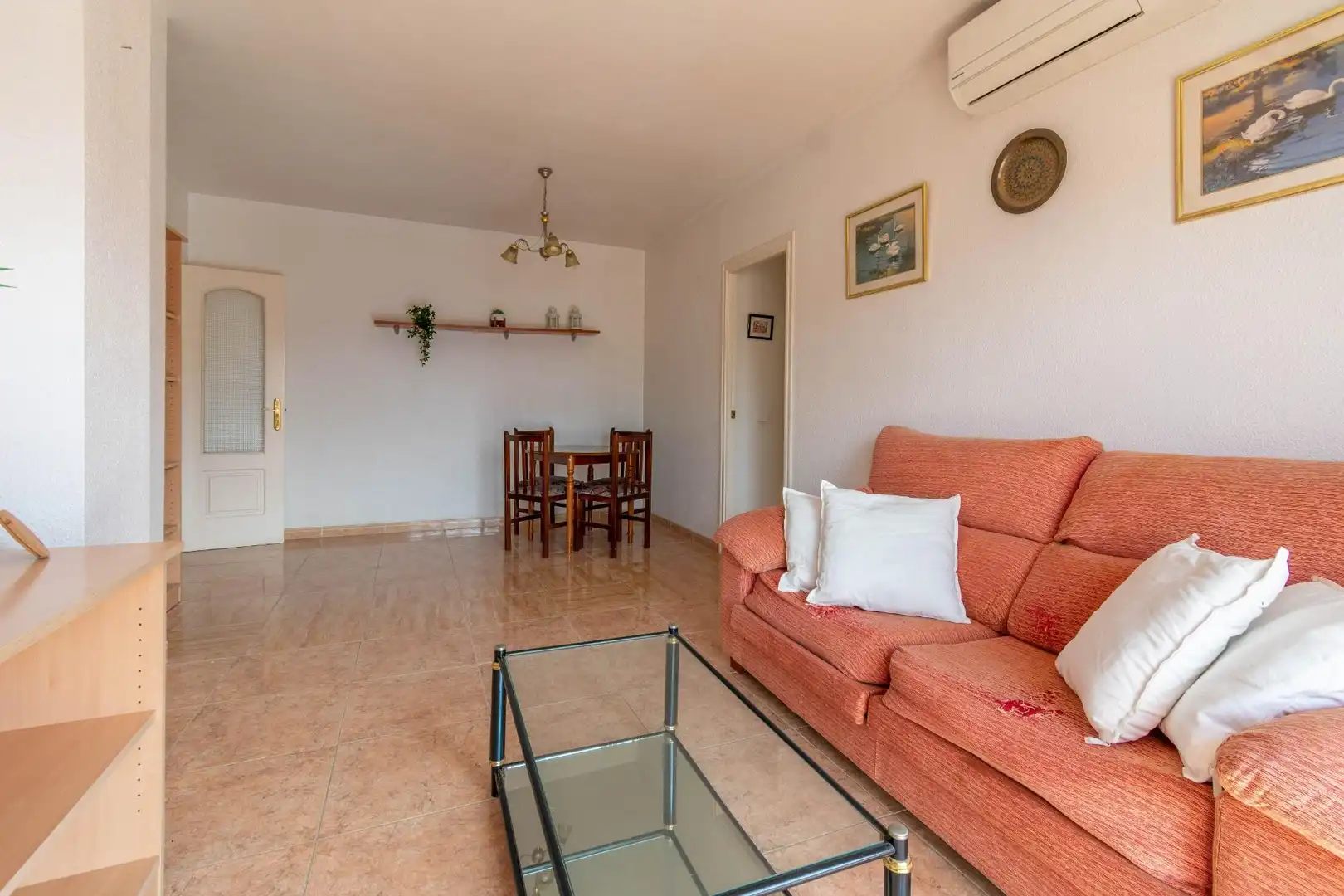 Living room of Flat for sale in Almería  with Terrace and Furnished