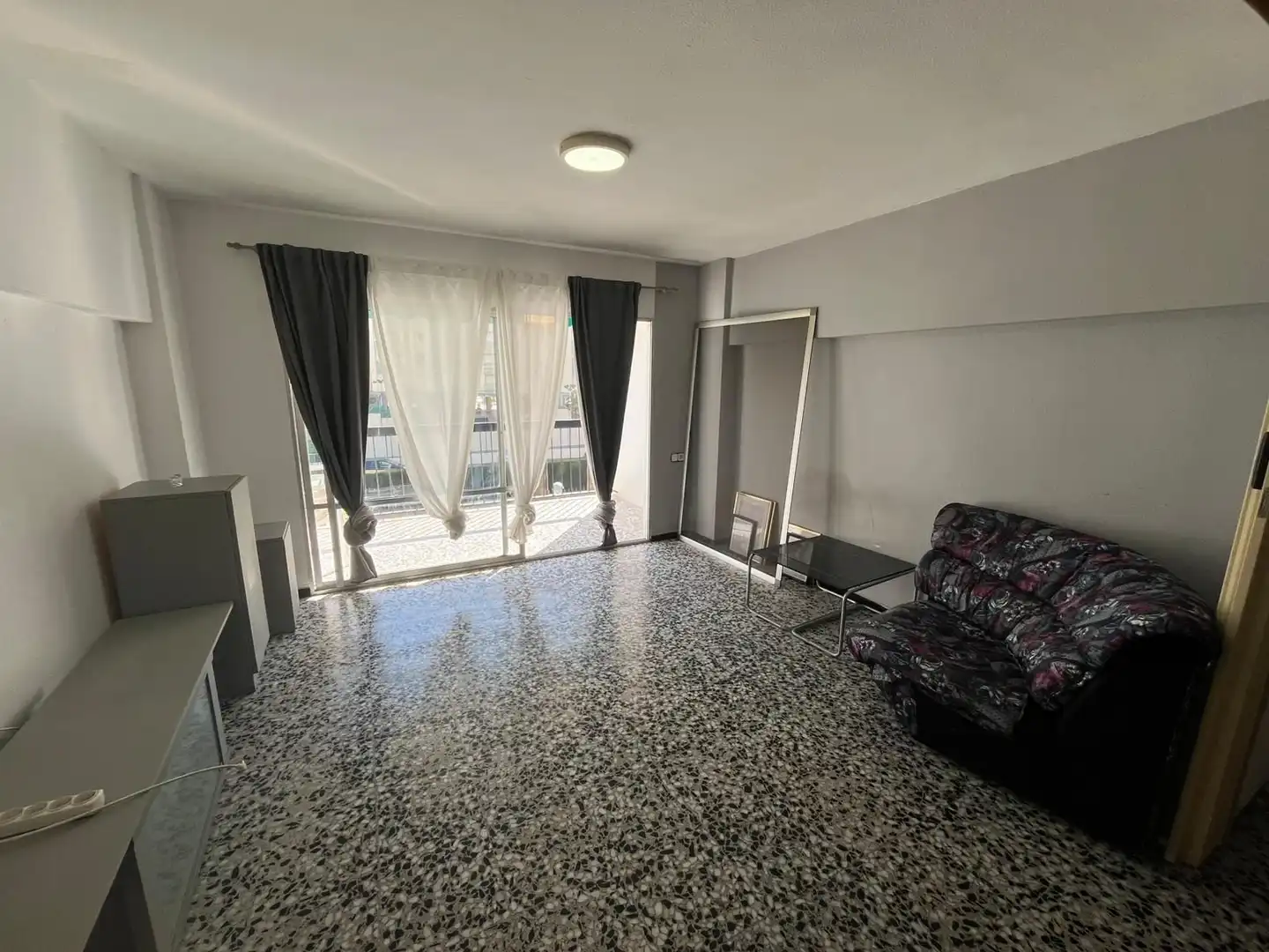 Vista exterior de Casa o chalet en venta en La Pobla de Farnals con Terraza, Amueblado y Piscina comunitaria