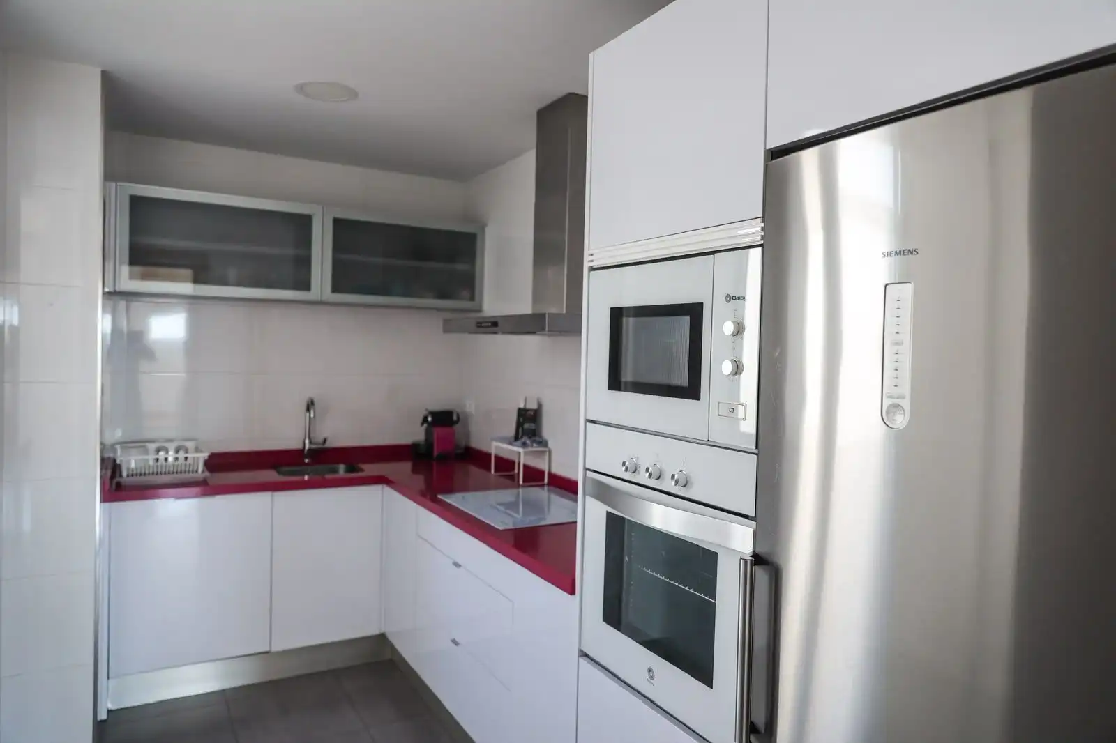 Apartamento con piscina en alquiler en El Pinillo, imagen 2