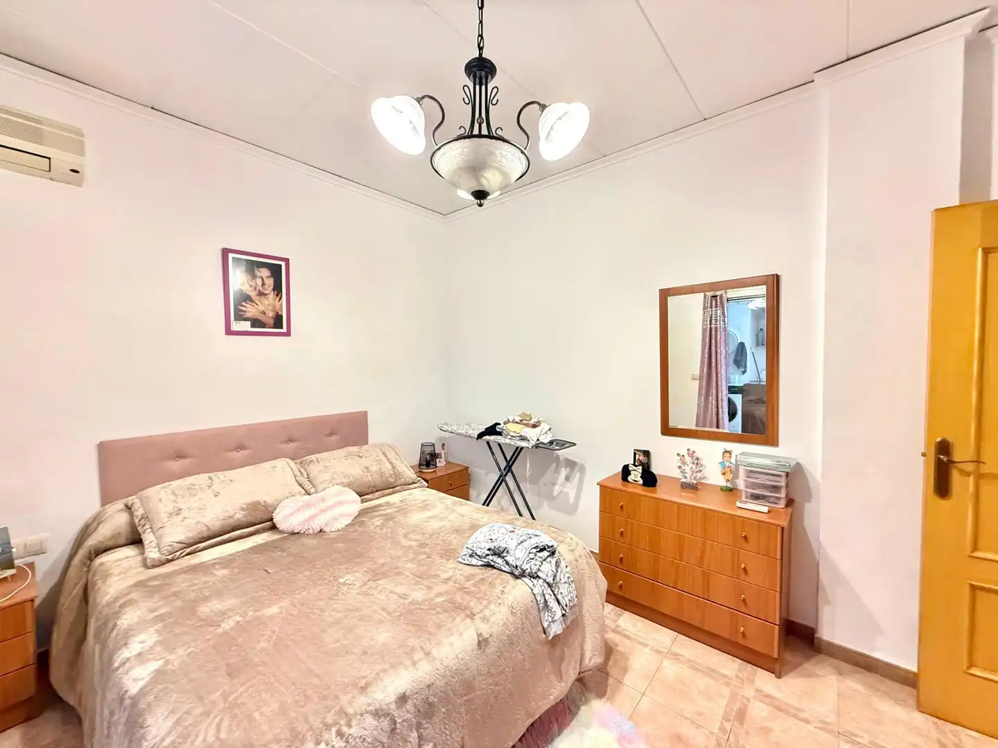 Dormitori de Casa o xalet en venda en Villanueva de Castellón amb Aire condicionat, Terrassa i Traster