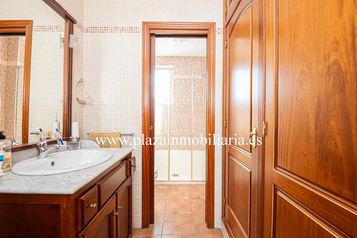 Bathroom of Houses for sale in Lucena  with Air Conditioner, Terrace and Storage room