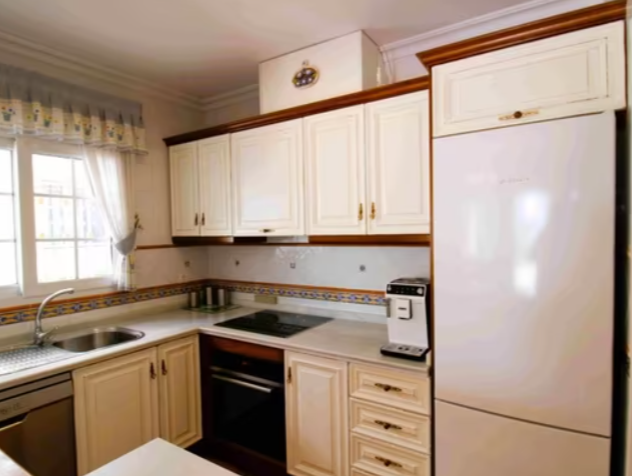 Cuina de Casa o xalet en venda en San Vicente del Raspeig / Sant Vicent del Raspeig
