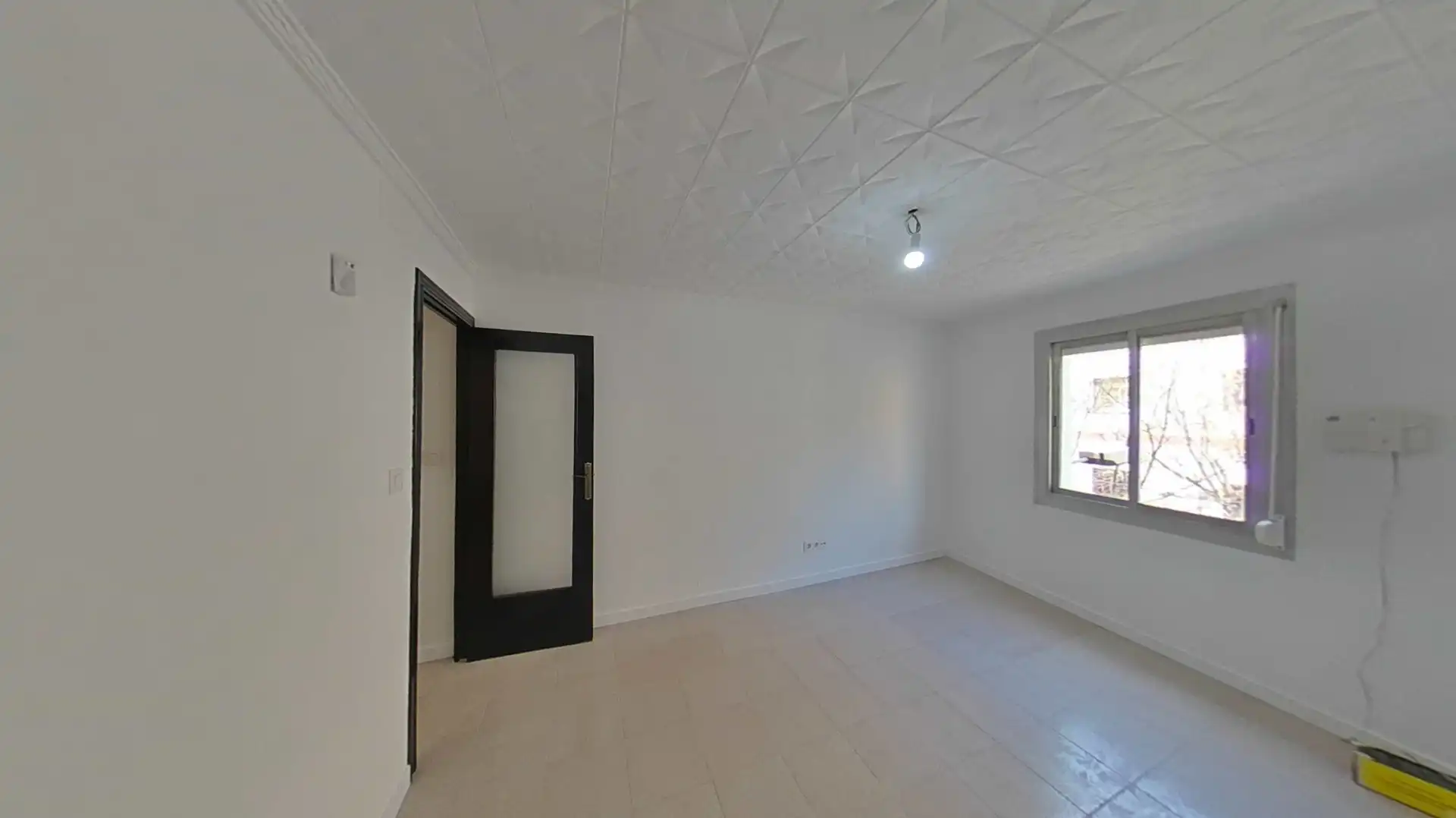 Habitación de Piso en venta en L'Hospitalet de Llobregat con Calefacción, Parquet y Horno