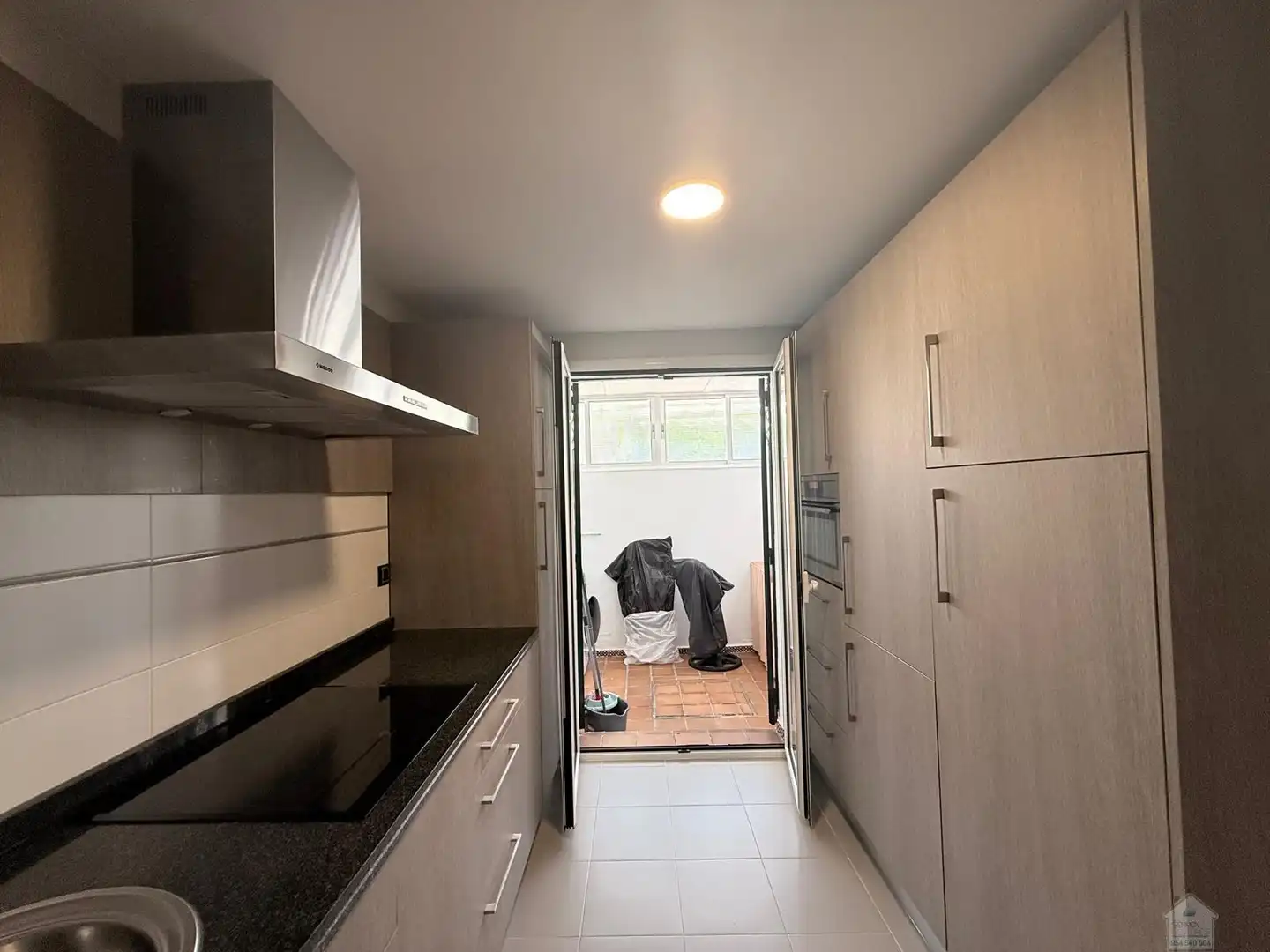 Cocina de Casa o chalet en venta en Tomares con Aire acondicionado, Terraza y Piscina comunitaria