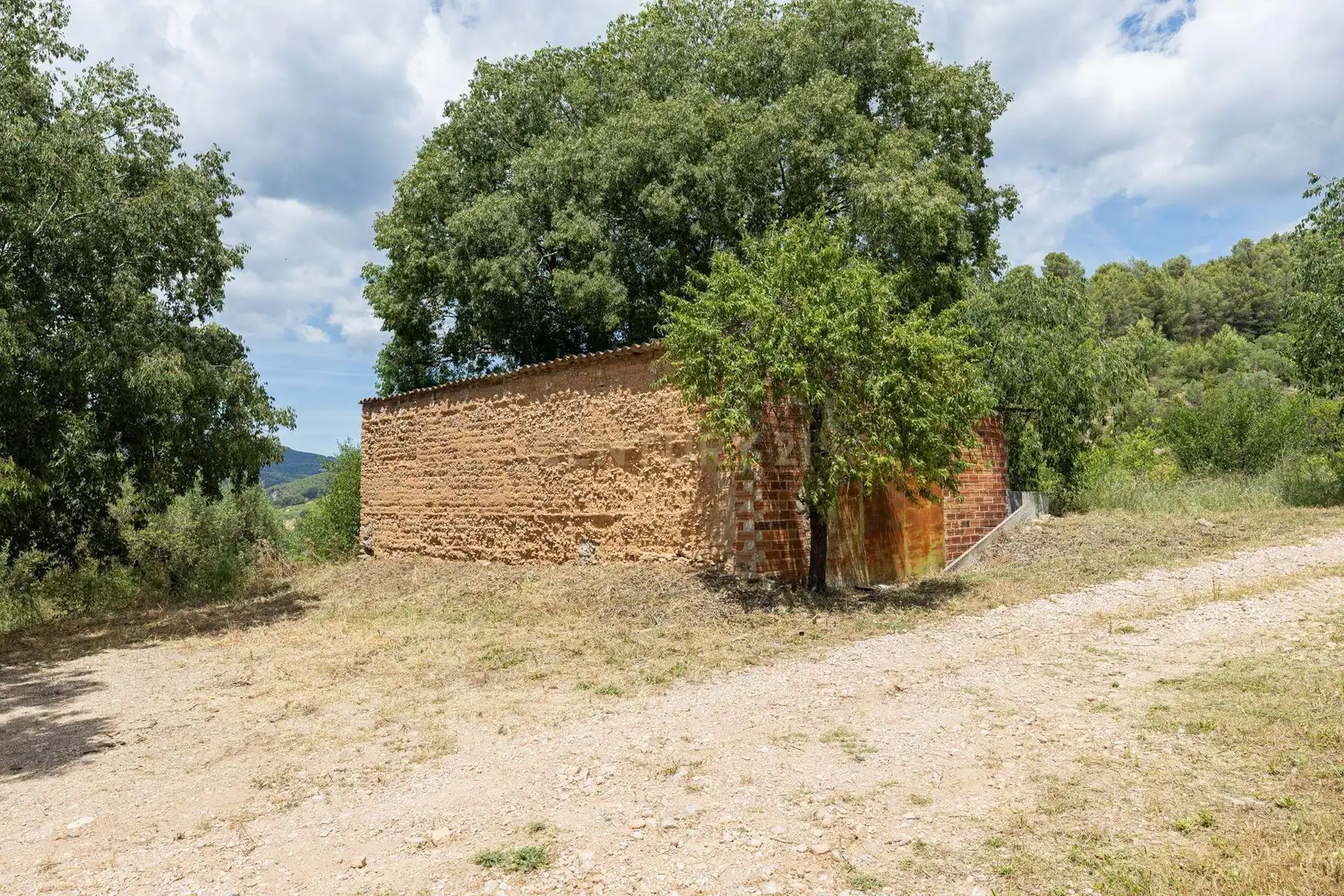 Country homes for sale in Piera  with Air Conditioner, Private garden and Storage room