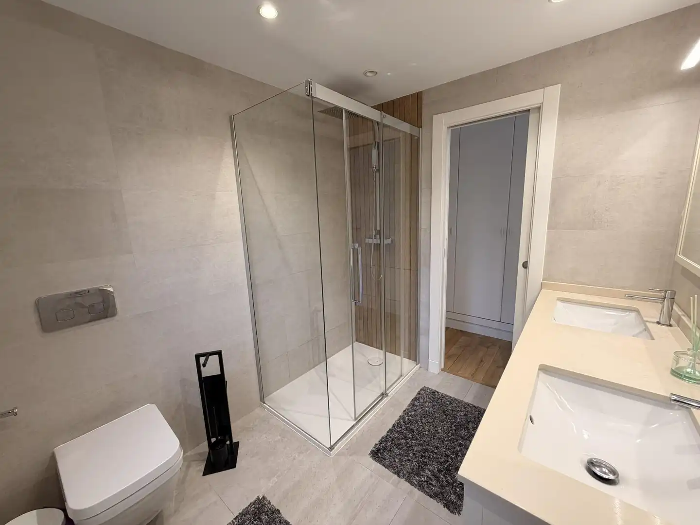 Badezimmer von Haus oder Chalet zum Verkauf in Benalmádena mit Klimaanlage, Heizung und Privatgarten