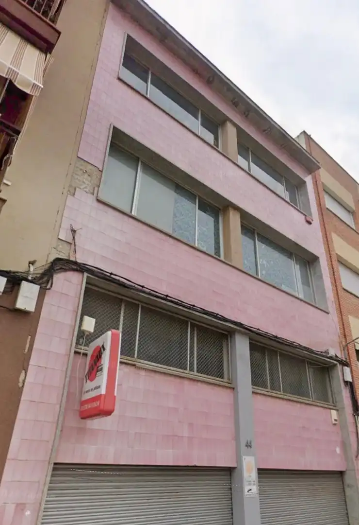 Vista exterior de Edificio en venta en Mataró