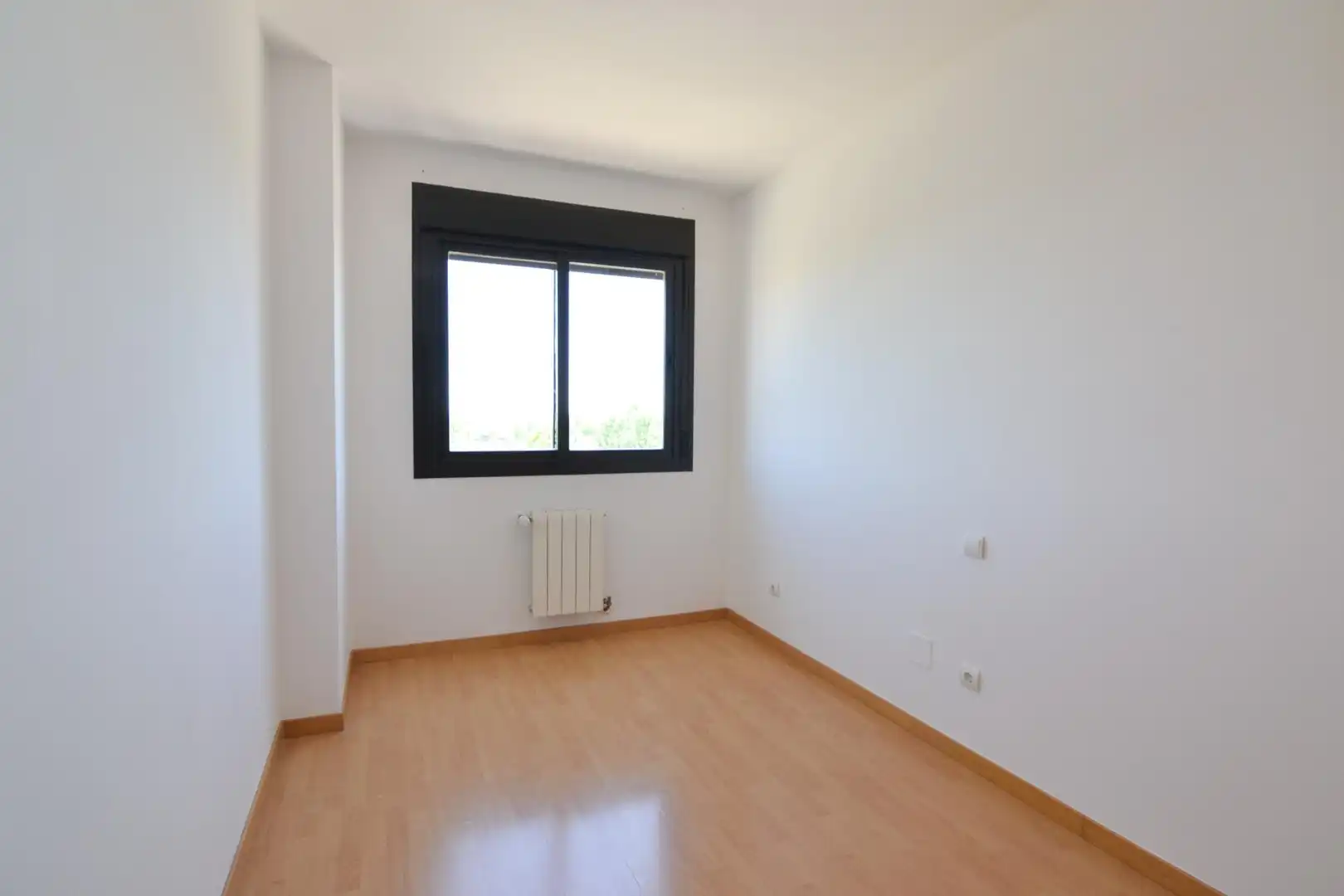 Bedroom of Flat for sale in Navalcarnero  with Heating, Storage room and Community pool