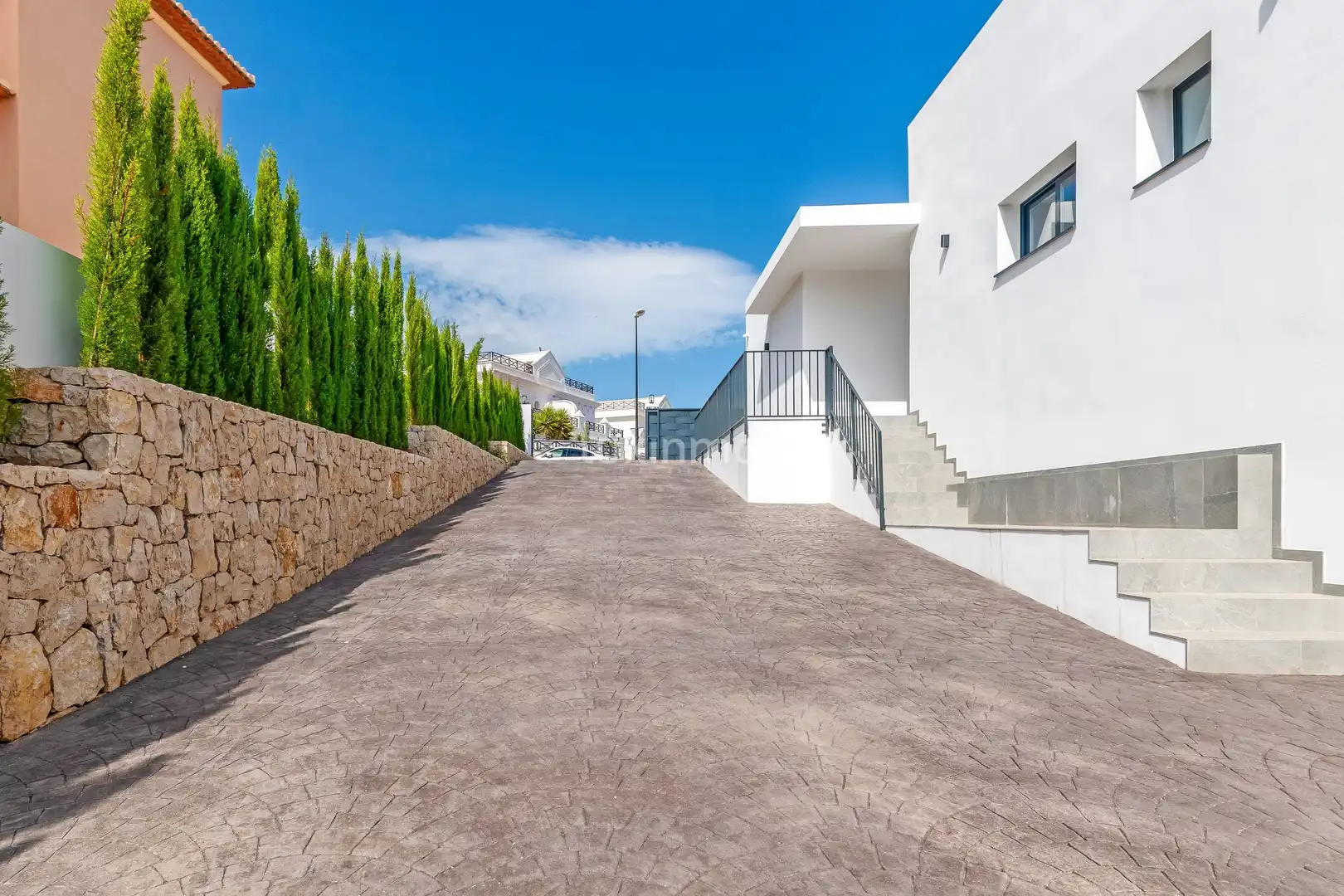 Vista exterior de Casa o chalet en venta en La Nucia con Aire acondicionado, Calefacción y Terraza