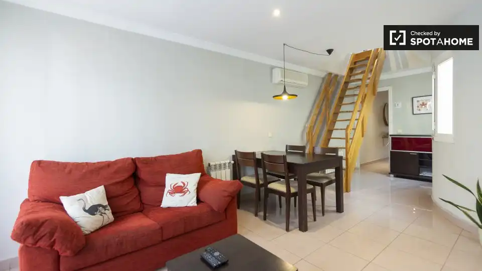 Appartement avec terrasse à louer à Centro