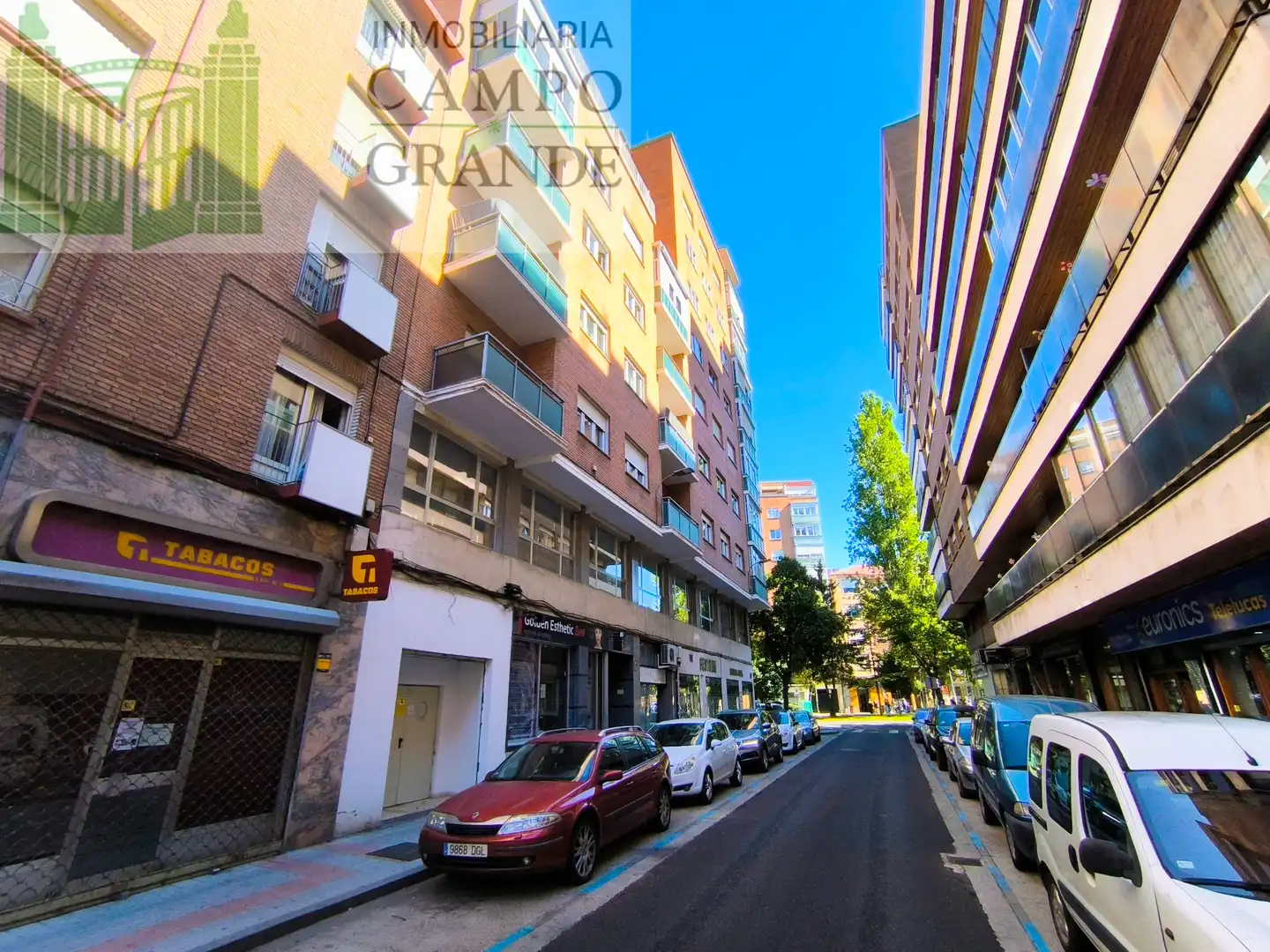 Vista exterior de Local en venta en Palencia con Aire acondicionado, Calefacción y Amueblado