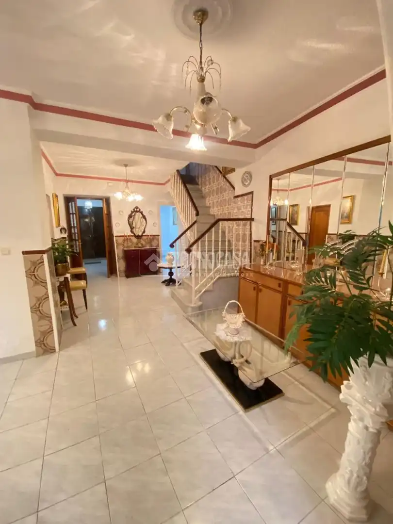 Casa adosada en venta en Alhaurín El Grande con Terraza