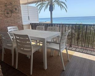 Terrassa de Àtic de lloguer en Sitges amb Aire condicionat, Calefacció i Jardí privat