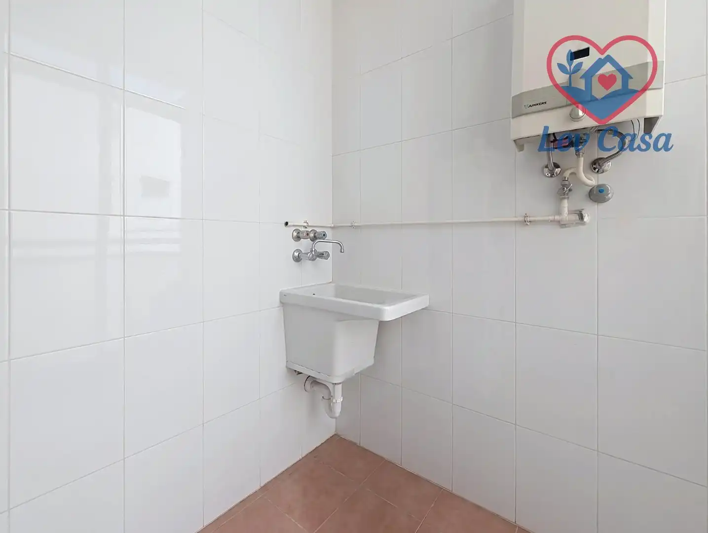 Bany de Pis en venda en Alhama de Murcia amb Aire condicionat, Calefacció i Balcó