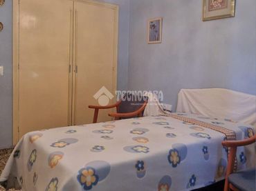 Pis amb balcó en venda a Campoamor - Altozano