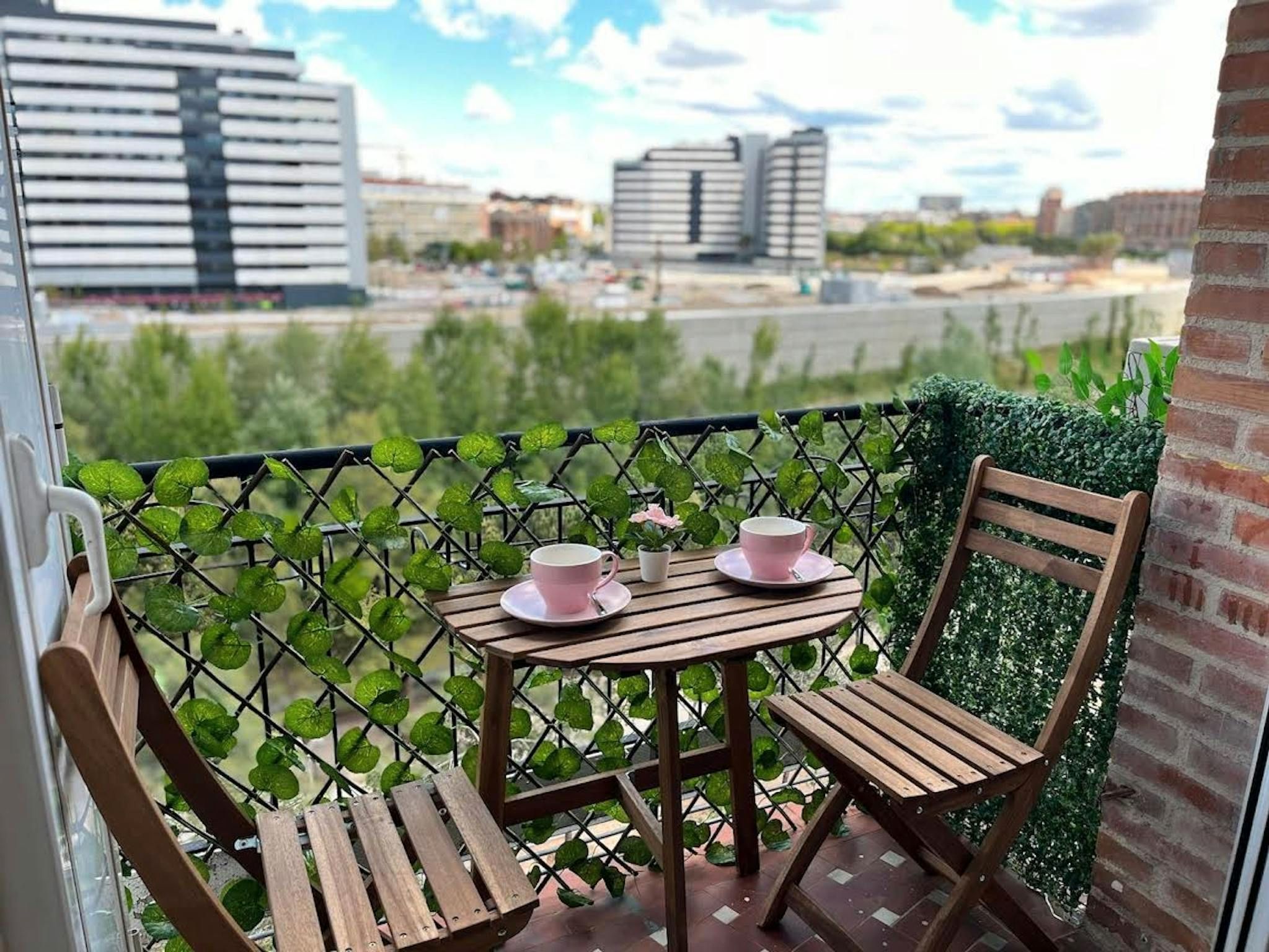 Terrace of Flat to rent in  Madrid Capital  with Air Conditioner, Heating and Private garden