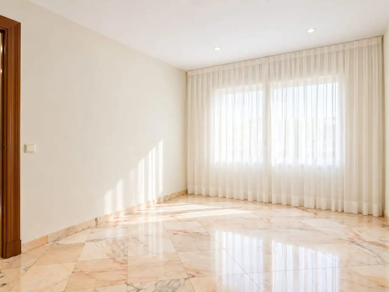 Bedroom of Flat for sale in Marbella Centro