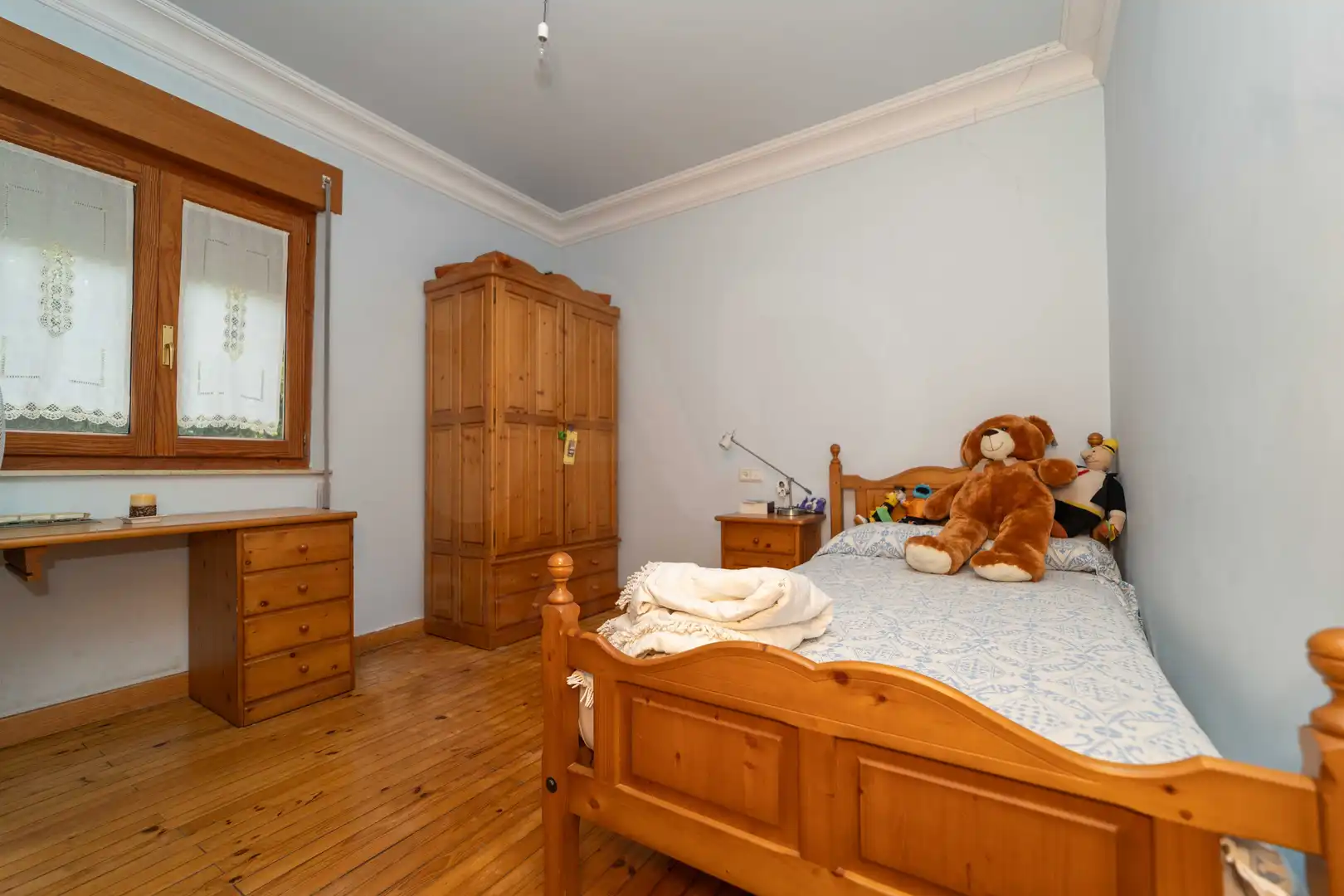 Habitación de Casa o chalet en venta en León Capital  con Calefacción