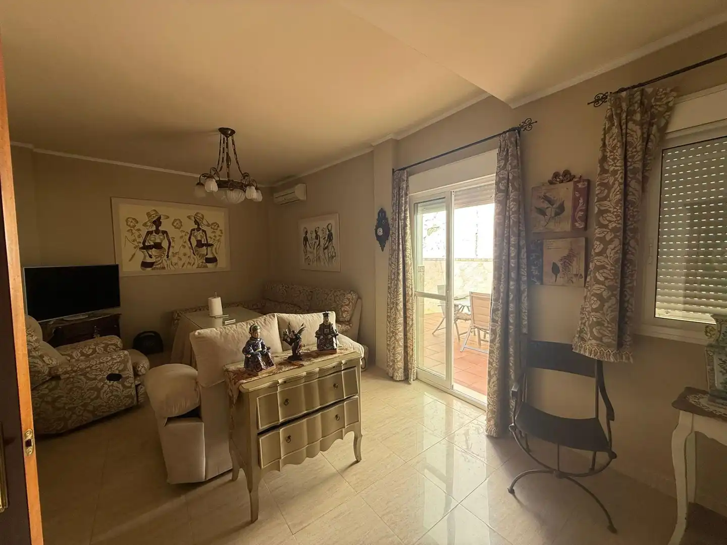 Living room of Houses for sale in Morón de la Frontera
