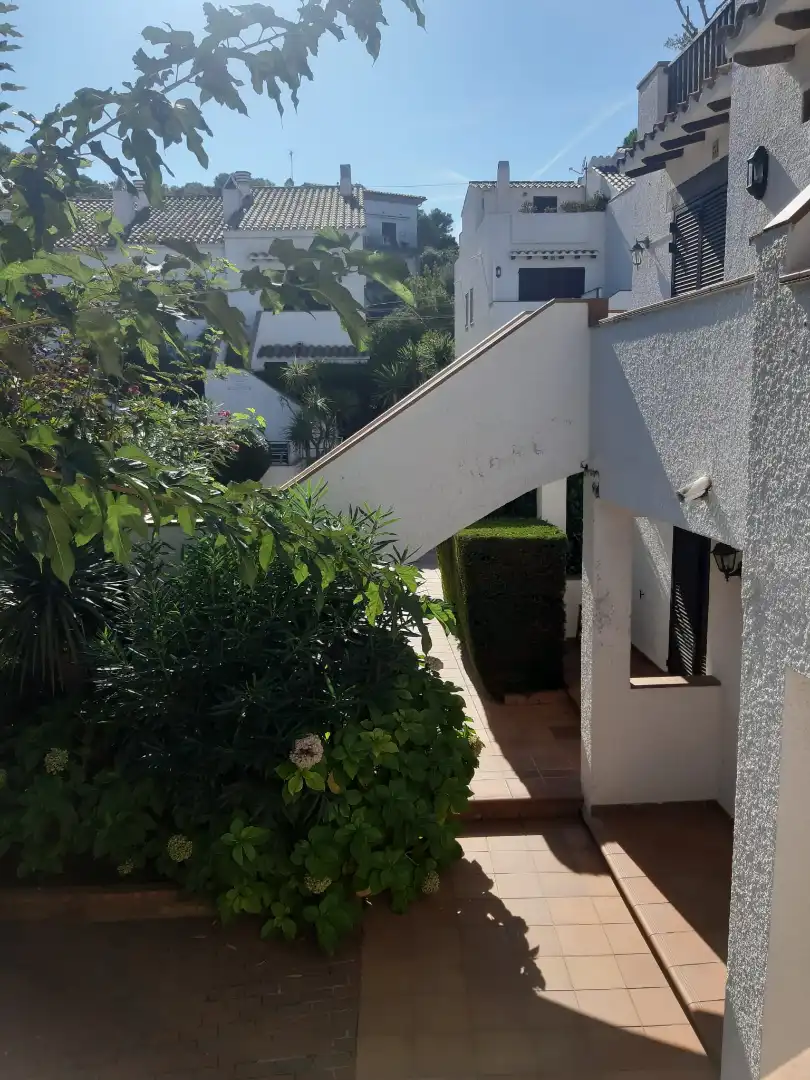 Jardín de Dúplex de alquiler en Calonge i Sant Antoni con Amueblado, Horno y Lavadora