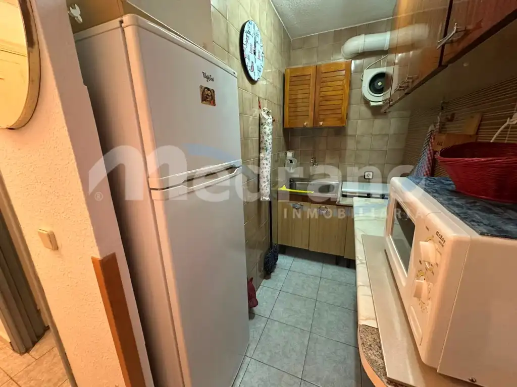 Cocina de Estudio en venta en Benidorm con Jardín privado, Piscina y Piscina comunitaria