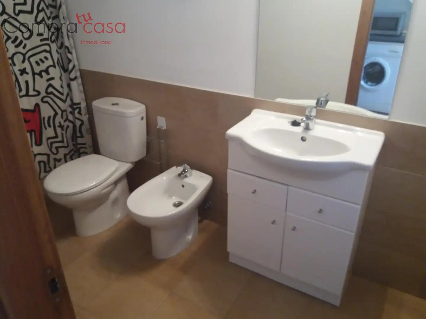 Baño de Apartamento de alquiler en Segovia con Calefacción, Terraza y Amueblado