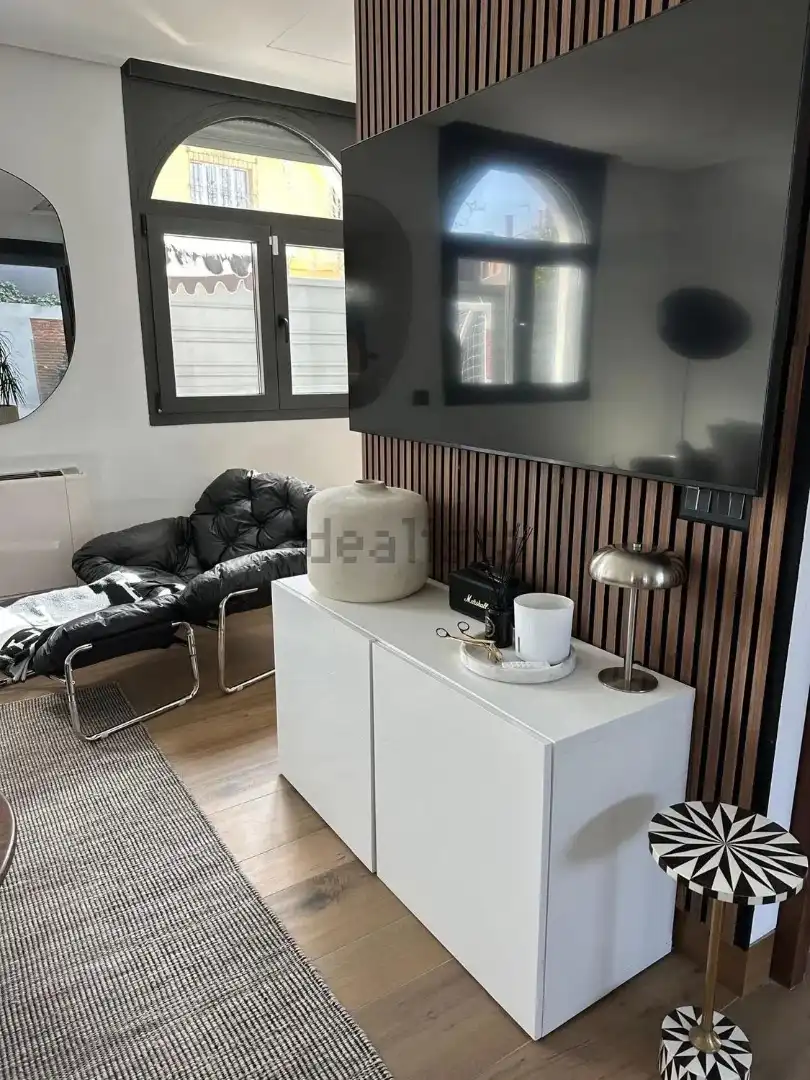 Sala d'estar de Casa o xalet de lloguer en Madrid amb Aire condicionat, Calefacció i Jardí privat