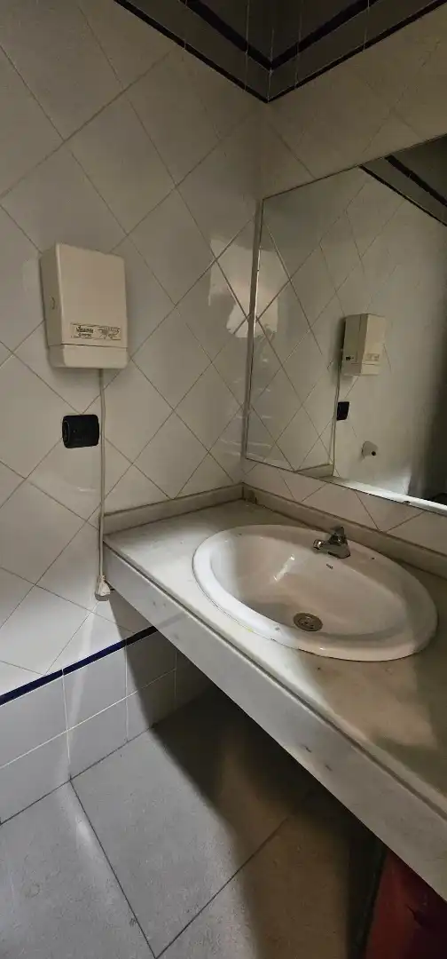 Local comercial en venda a Maracena, imagen 11