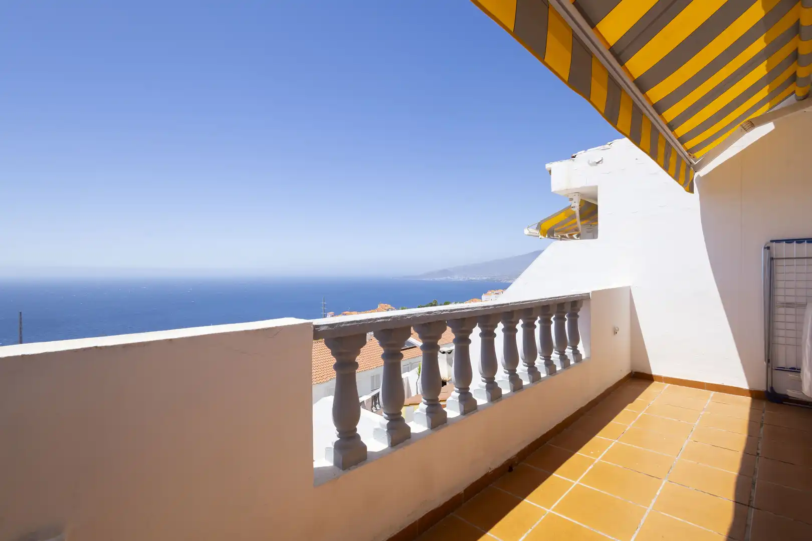 Terraza de Casa adosada en venta en El Rosario con Aire acondicionado, Jardín privado y Terraza